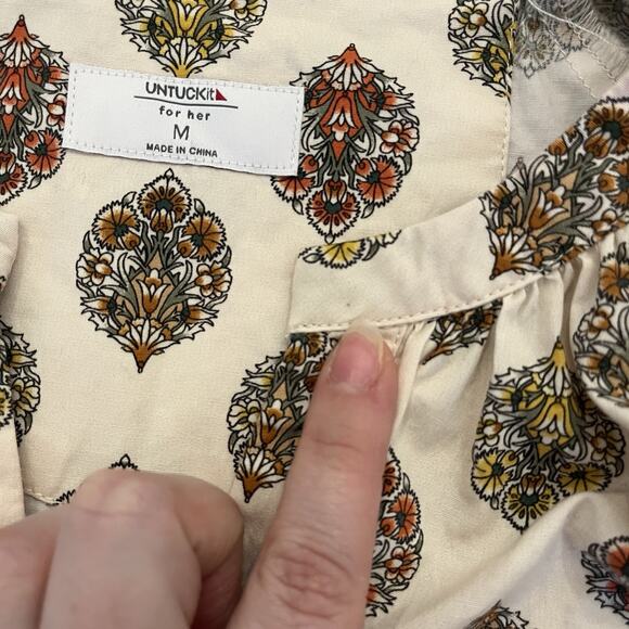UNTUCKit Carrie Cream Patterned Blouse - Picture 9 of 16
